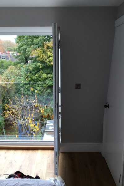 Nano blinds protrude approx 35mm from the glass