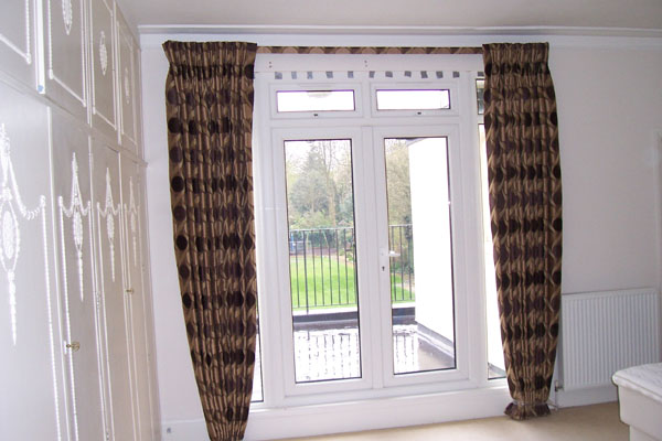 blackout lined curtains and covered fascia for this Bedroom