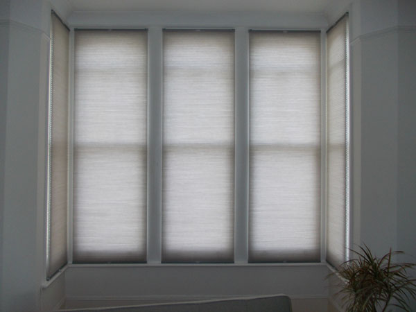 Luxaflex Duette blionds covering the whole window